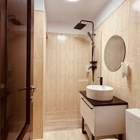 فندق Pensiunea Waldor 4*